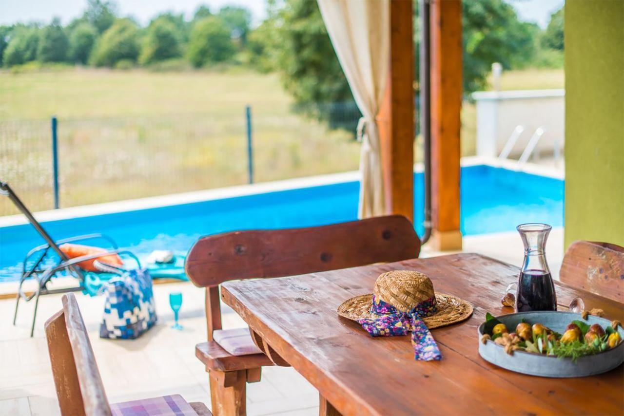 Holiday Home Tanja Пула Екстер'єр фото