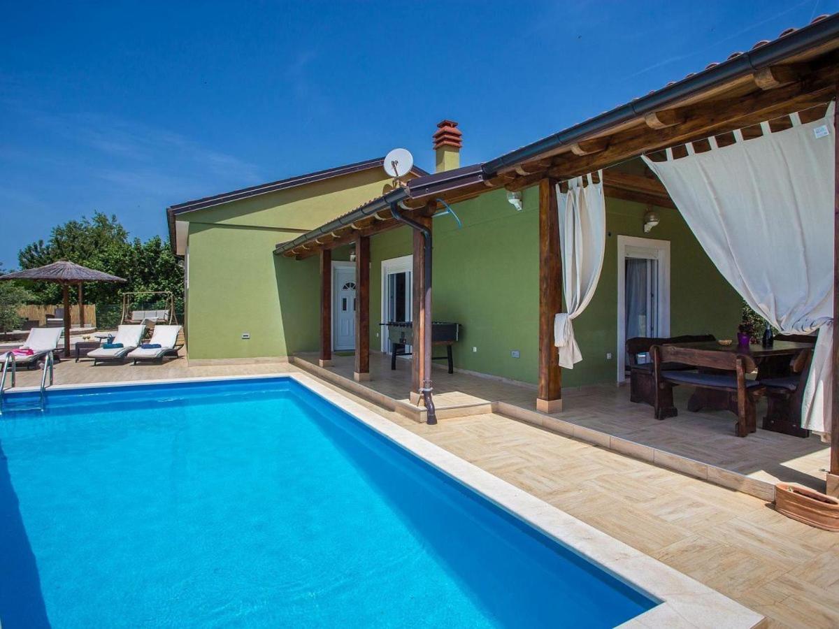 Holiday Home Tanja Пула Екстер'єр фото