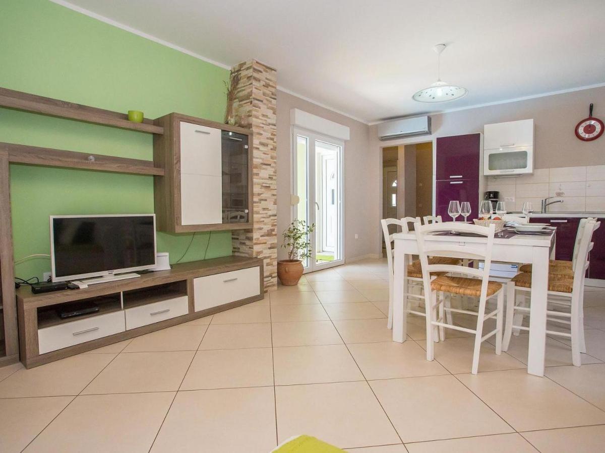 Holiday Home Tanja Пула Екстер'єр фото