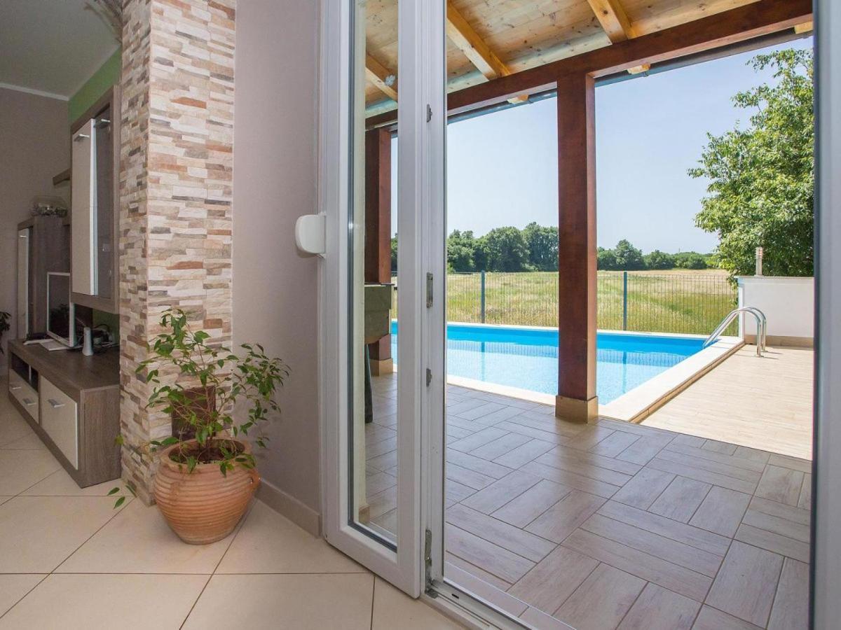 Holiday Home Tanja Пула Екстер'єр фото